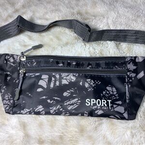 Black running bag, fanny pack, 3 pocket